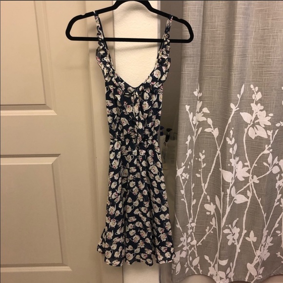 Disney Lauren Conrad TeacupDress Alice Wonderland - Picture 7 of 8